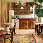 Hotel Novacancy